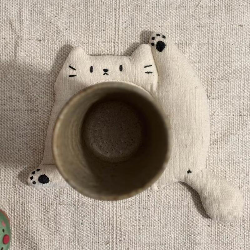 Mata termoizolacyjna pod stoli – Coffee Tea Room recenzja i cena